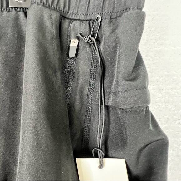 Swet Tailor Shorts Size XL SWET Active Onyx Black Technical Stretch Pockets NEW - Picture 7 of 12